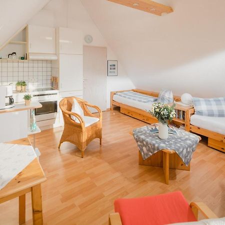 Haus Dwarslooper - Wohnung Luentje Norderney Esterno foto